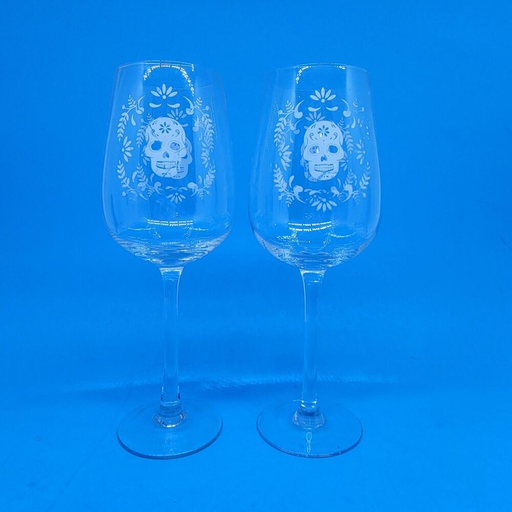 Sugar Skull Day Of The Dead Set Of 2 Clear With White Skull 9" Stem Wine Glasses